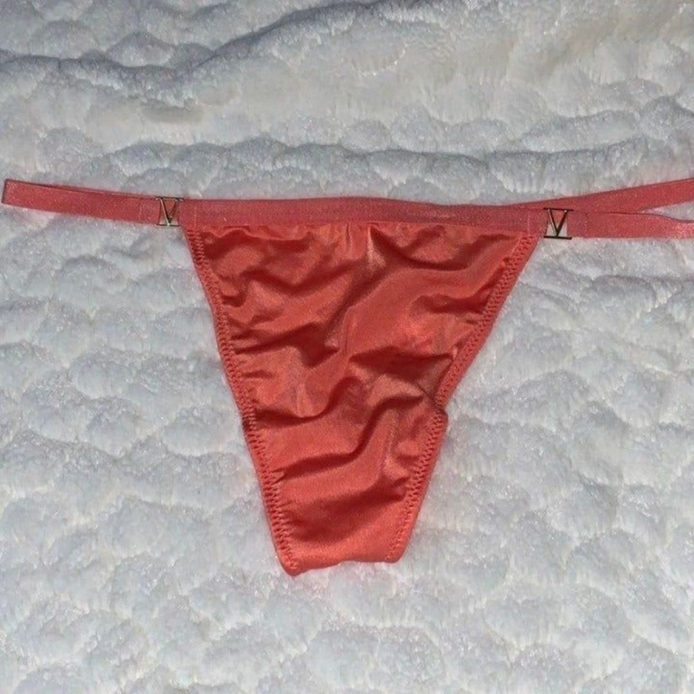 V-String Very Sexy Thong Panty Satin